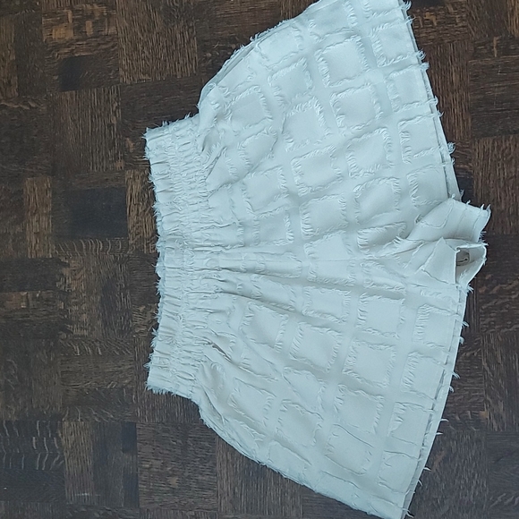 H&M Pants - H&M textured white hi waist shorts